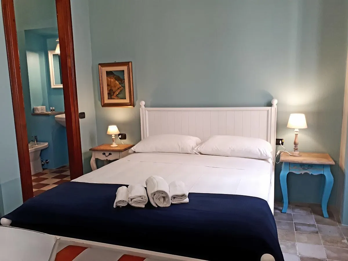 Affittacamere Sofia Family Suites Carloforte